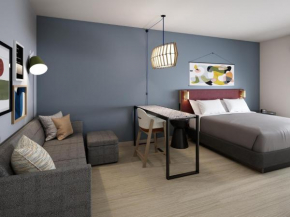 Atwell Suites at The Pass